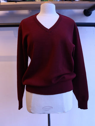 Knitted burgundy sweater - Size L