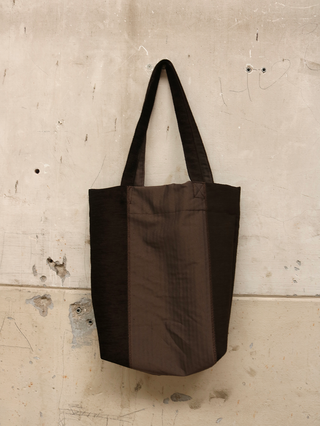 Reworked tote bag bruin