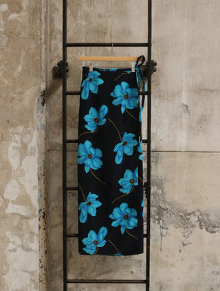 Wikkelrok blauwe bloemen - Maat M t/m XL