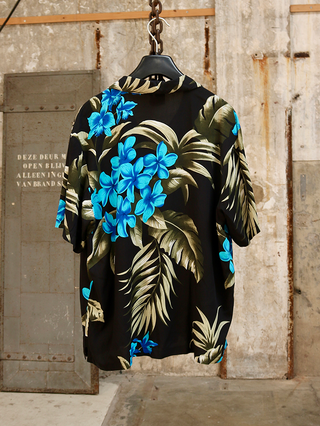 Hawaii blouse blauwe bloem - Maat L/XL