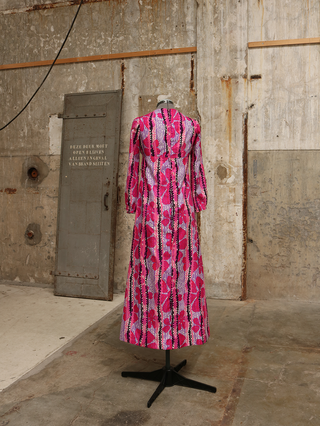 70's max jurk met roze/lila bloemenprint - Maat XS/S